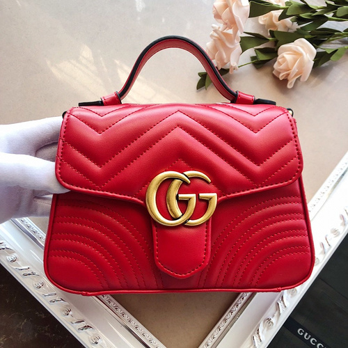 Gucci bag 2019 Early Spring Series GG Marmont series mini handbag 547260  leather-eb7ad6f3